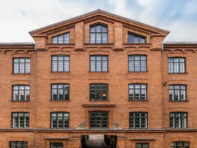 Nørrebros Runddel metro — offices nearby